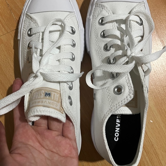 Custom Chunk Taylor All Star Platform in White - Picture 2 of 5